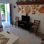 Ξενοδοχείο με διαμερίσματα Blue House 3*