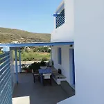 Blue House Ξενοδοχείο με διαμερίσματα 3*