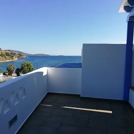 Blue House * Acherounes