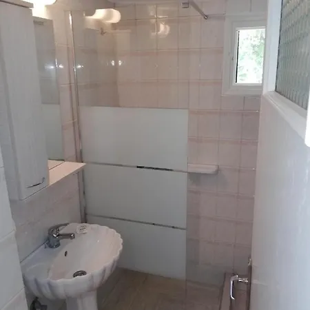 Blue House Ξενοδοχείο με διαμερίσματα 3*