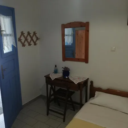 Blue House Αχερούνες