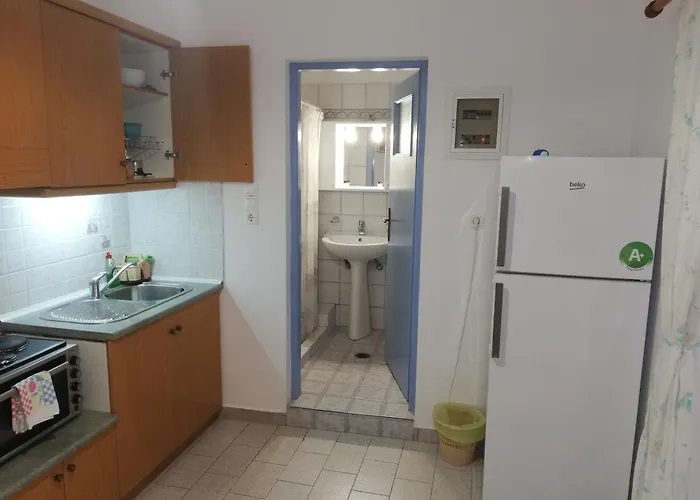 Blue House Aparthotel Acherounes